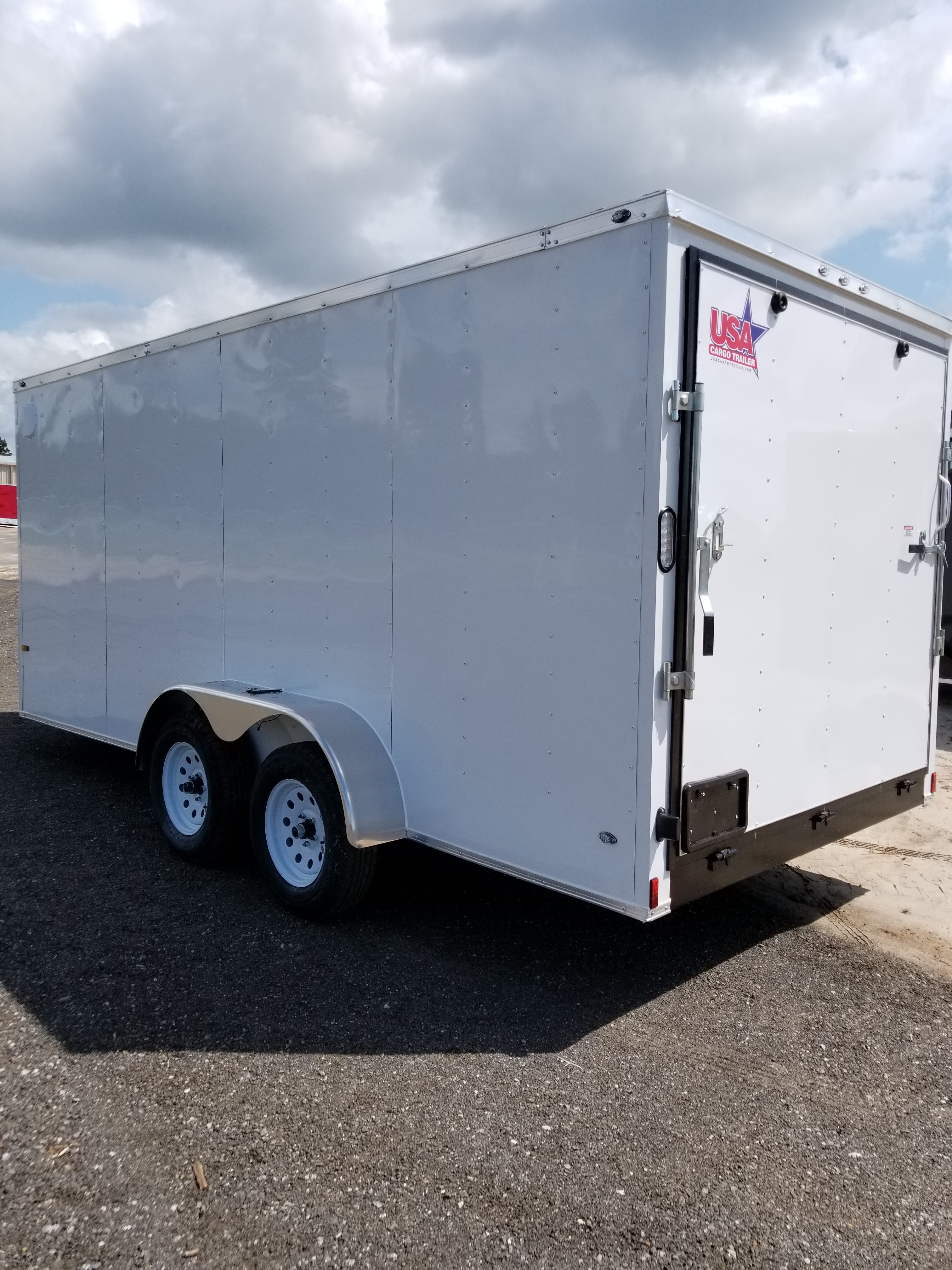 Us cargo. Enclosed Trailer. Cargo Trailer с передним входом.