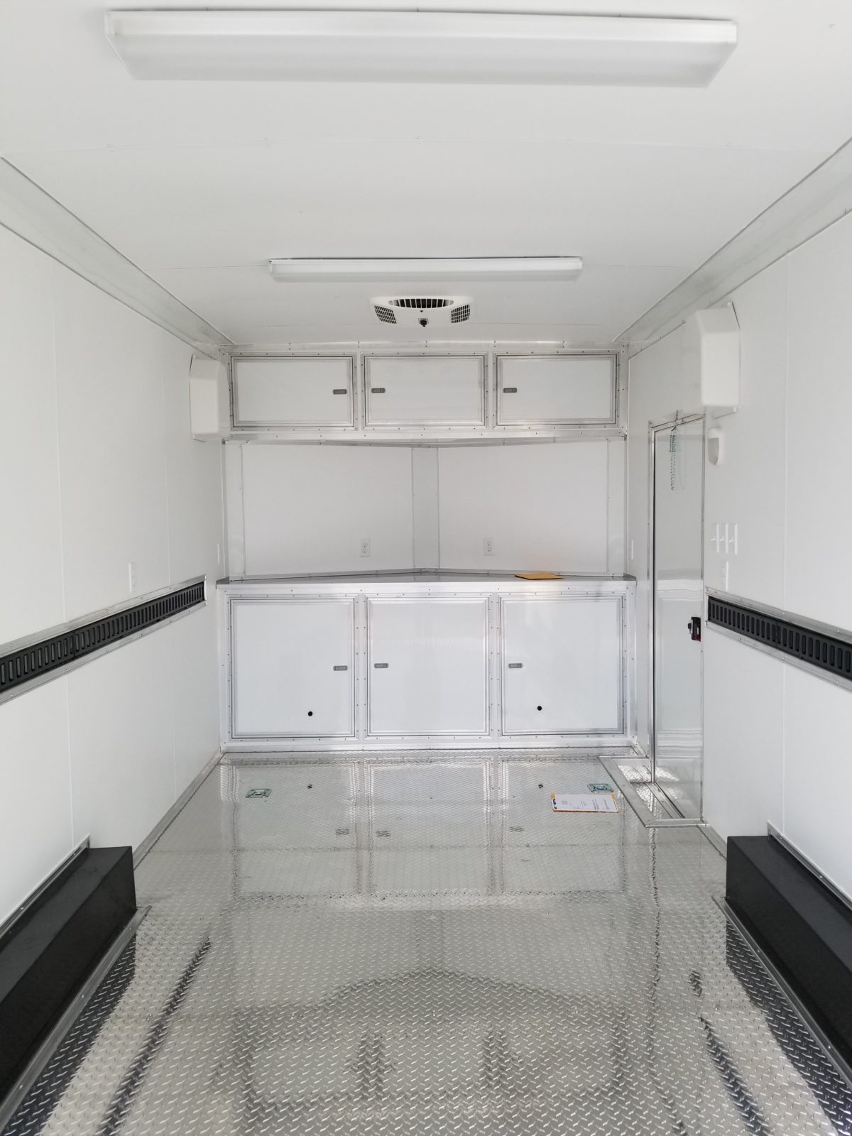 Custom Design 8 5x30 Enclosed Trailer Usa Cargo Trailer